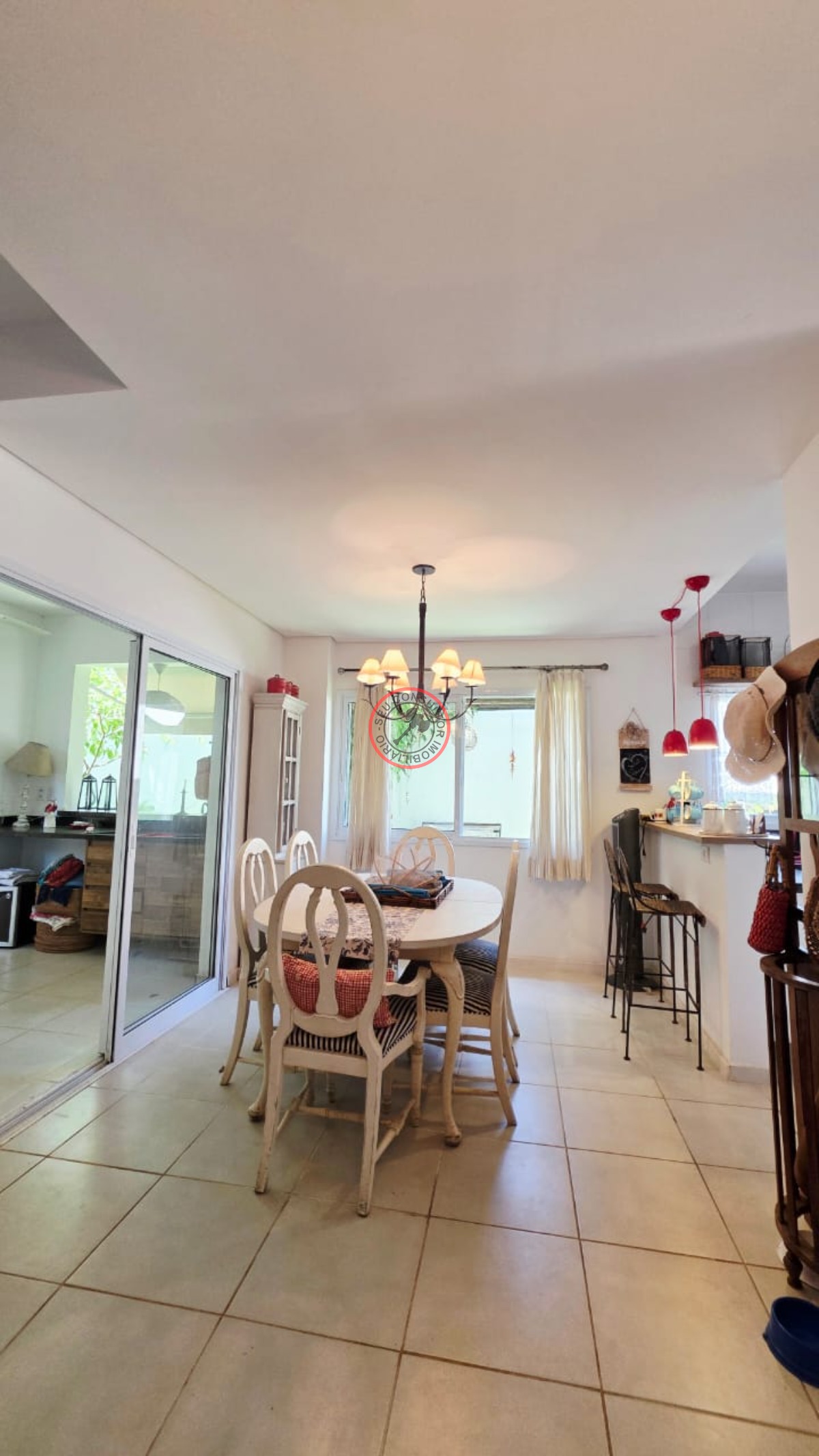 Casa, 3 quartos, 250 m² - Foto 9