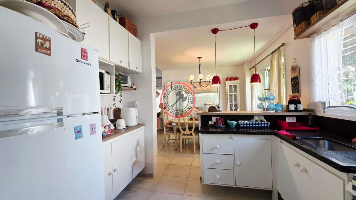 Casa, 3 quartos, 250 m² - Foto 15