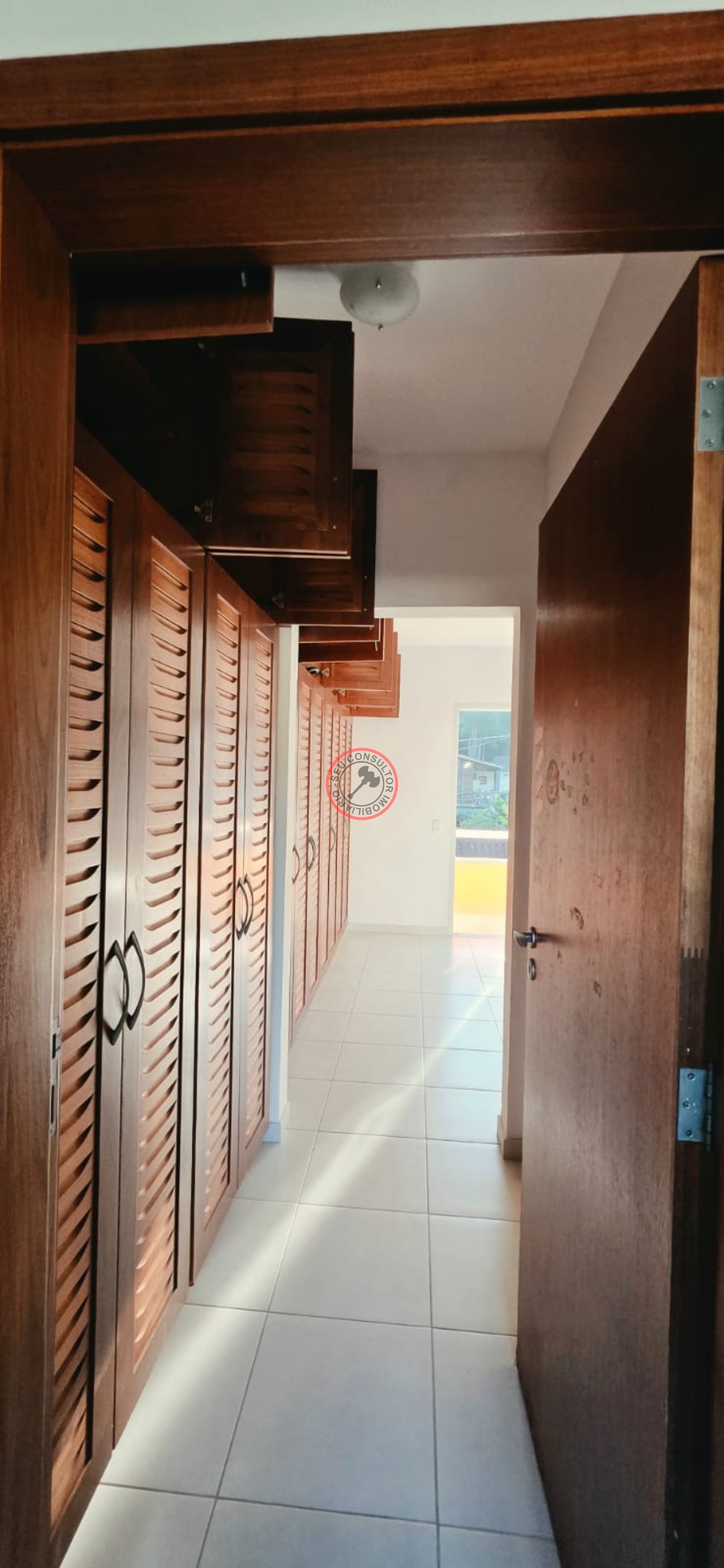 Casa, 4 quartos, 241 m² - Foto 44