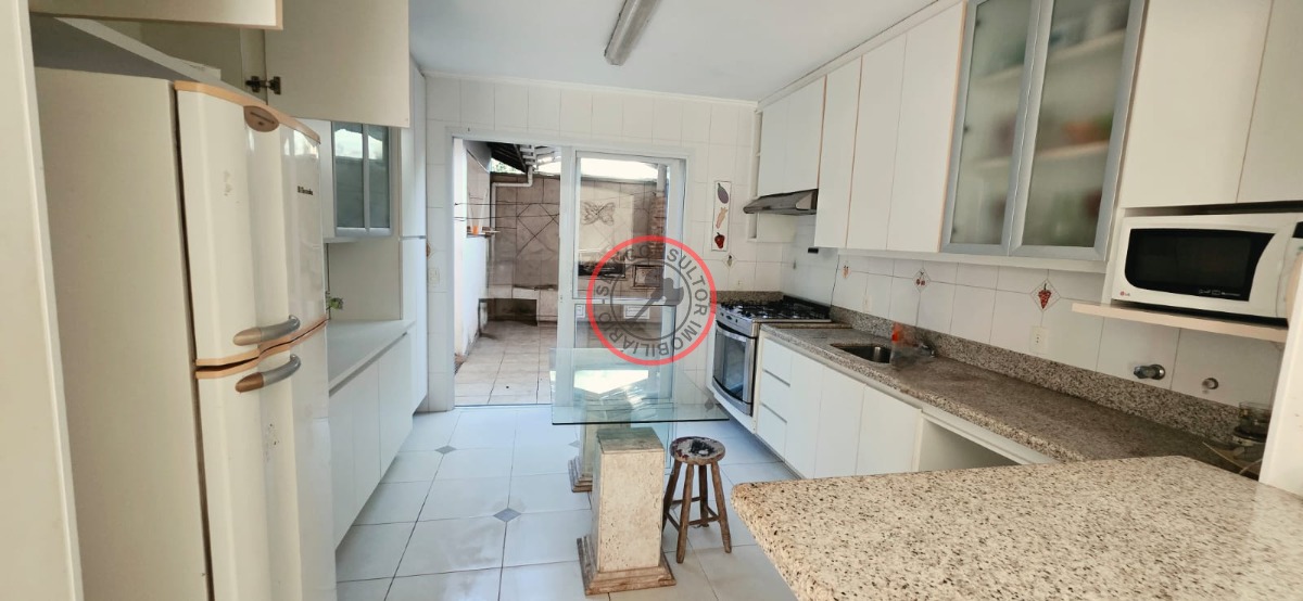 Casa, 4 quartos, 241 m² - Foto 22