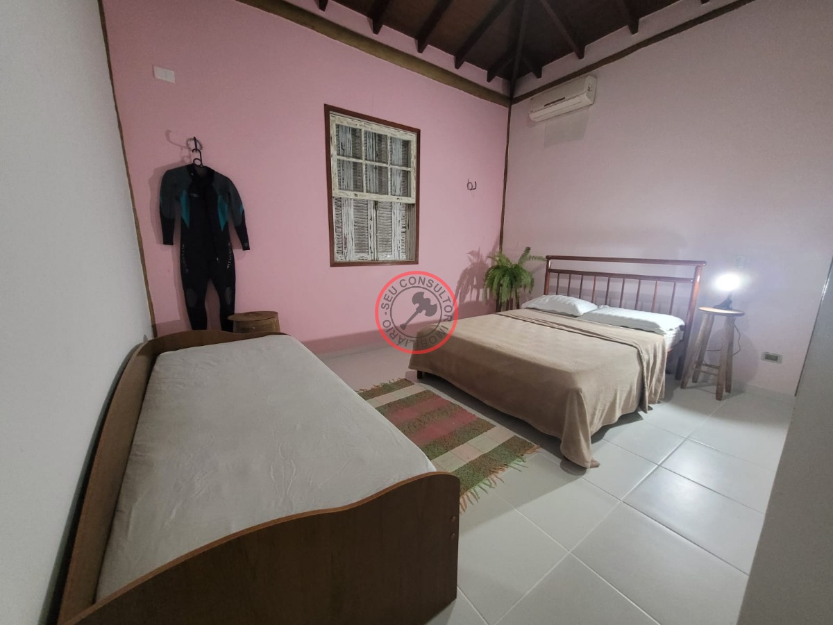 Casa, 3 quartos, 230 m² - Foto 11