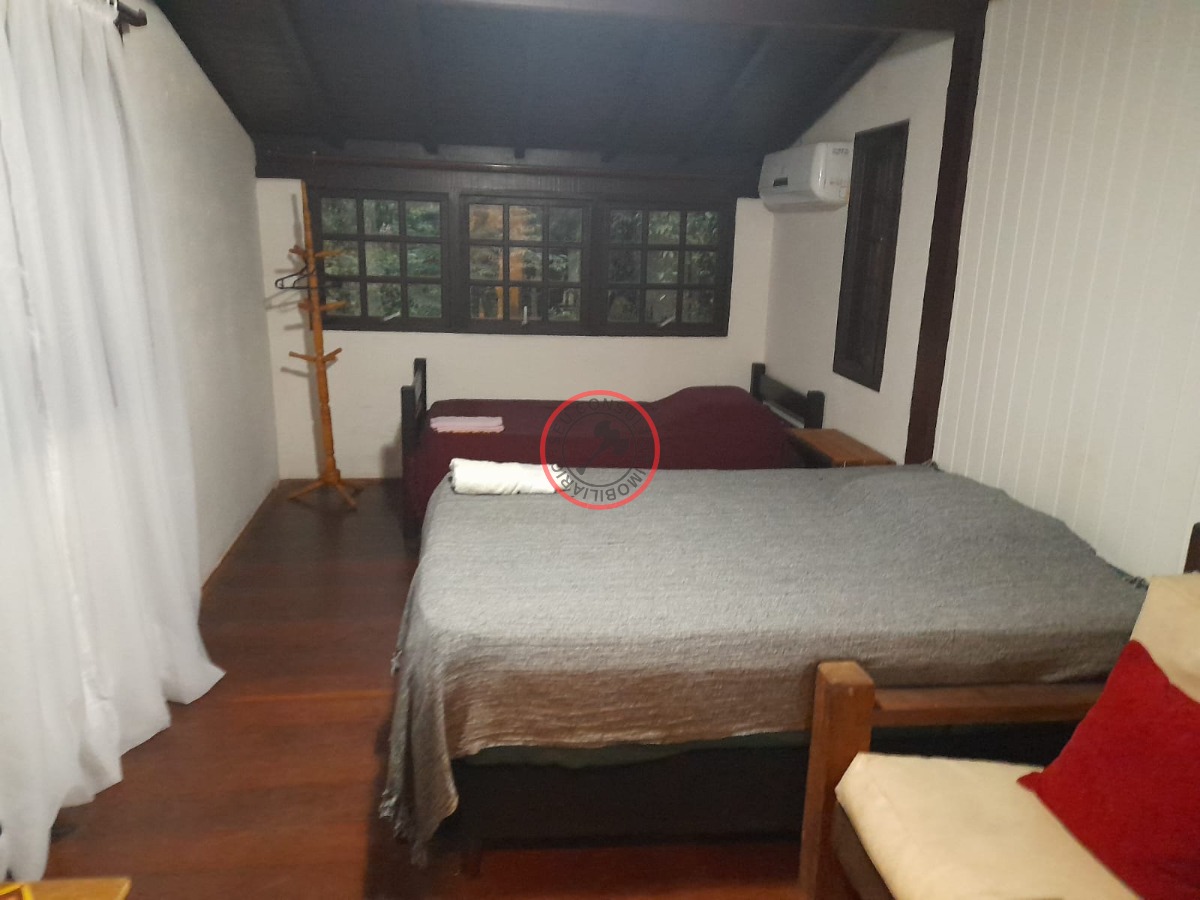 Casa, 3 quartos, 256 m² - Foto 18