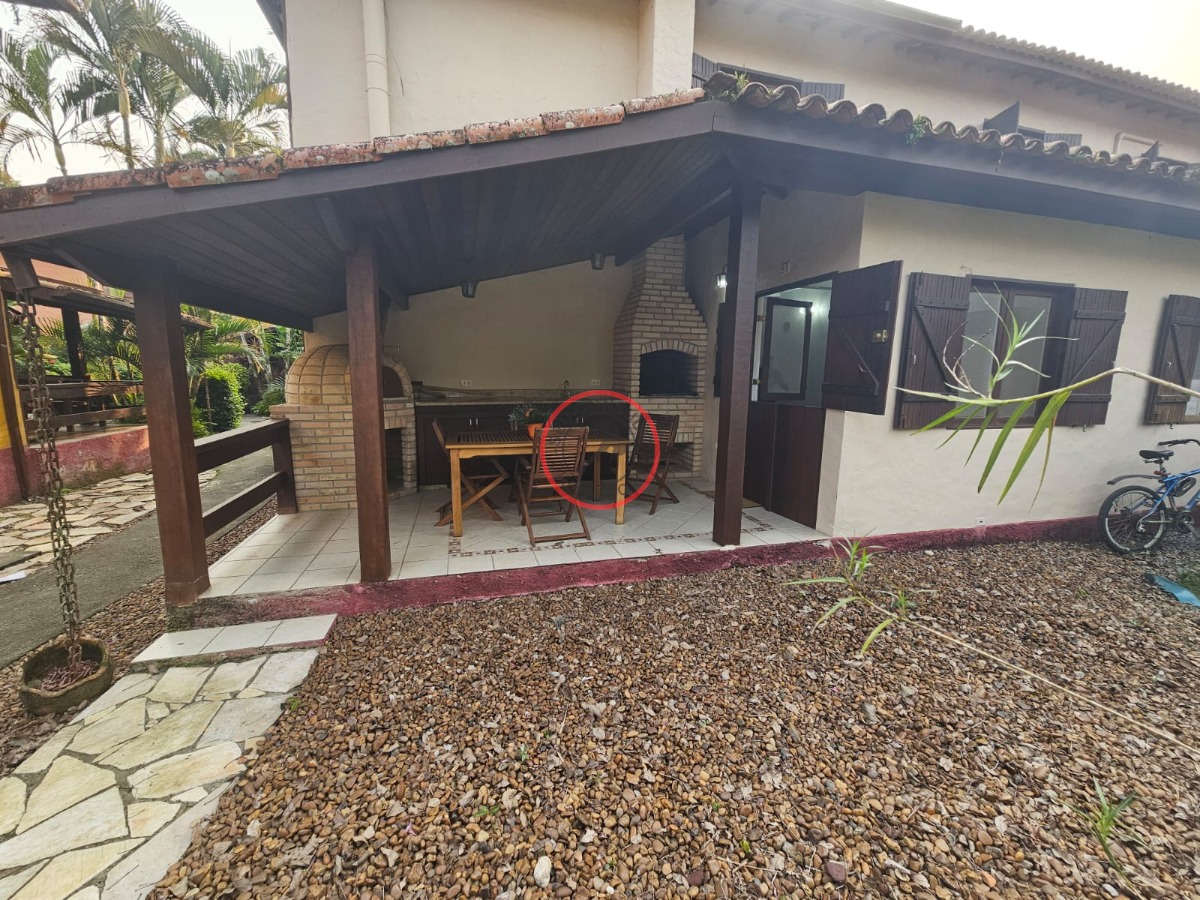 Casa, 2 quartos, 150 m² - Foto 1