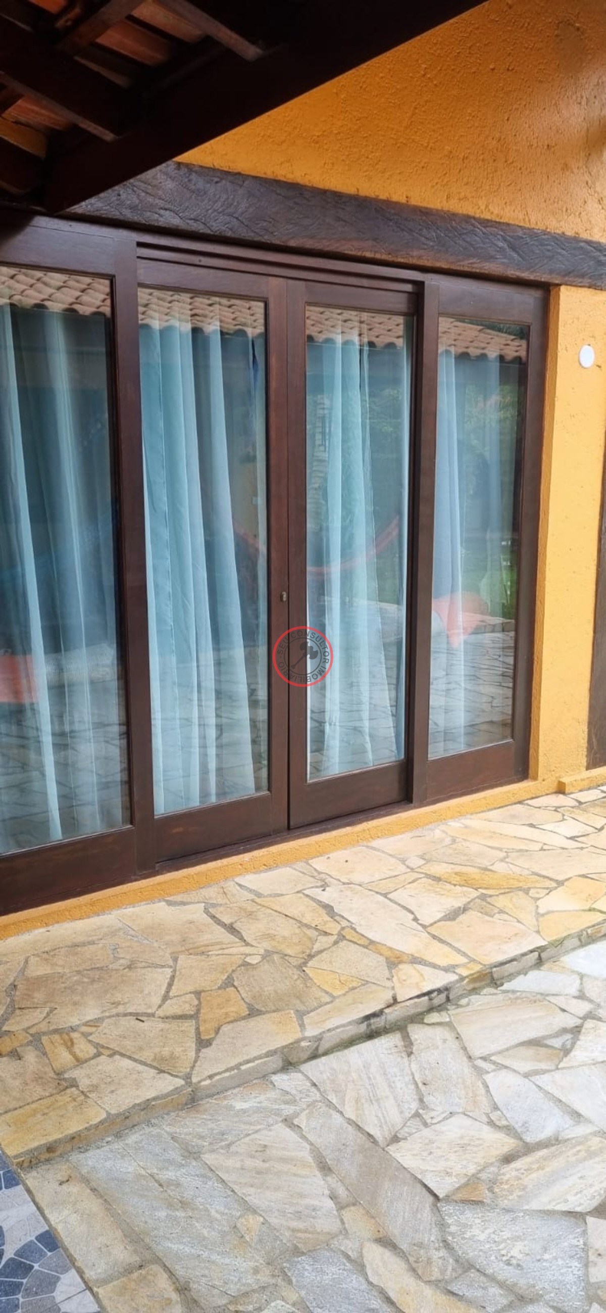 , cambury,lindo sítio com 1500mt .4 suites sala cozinha lare