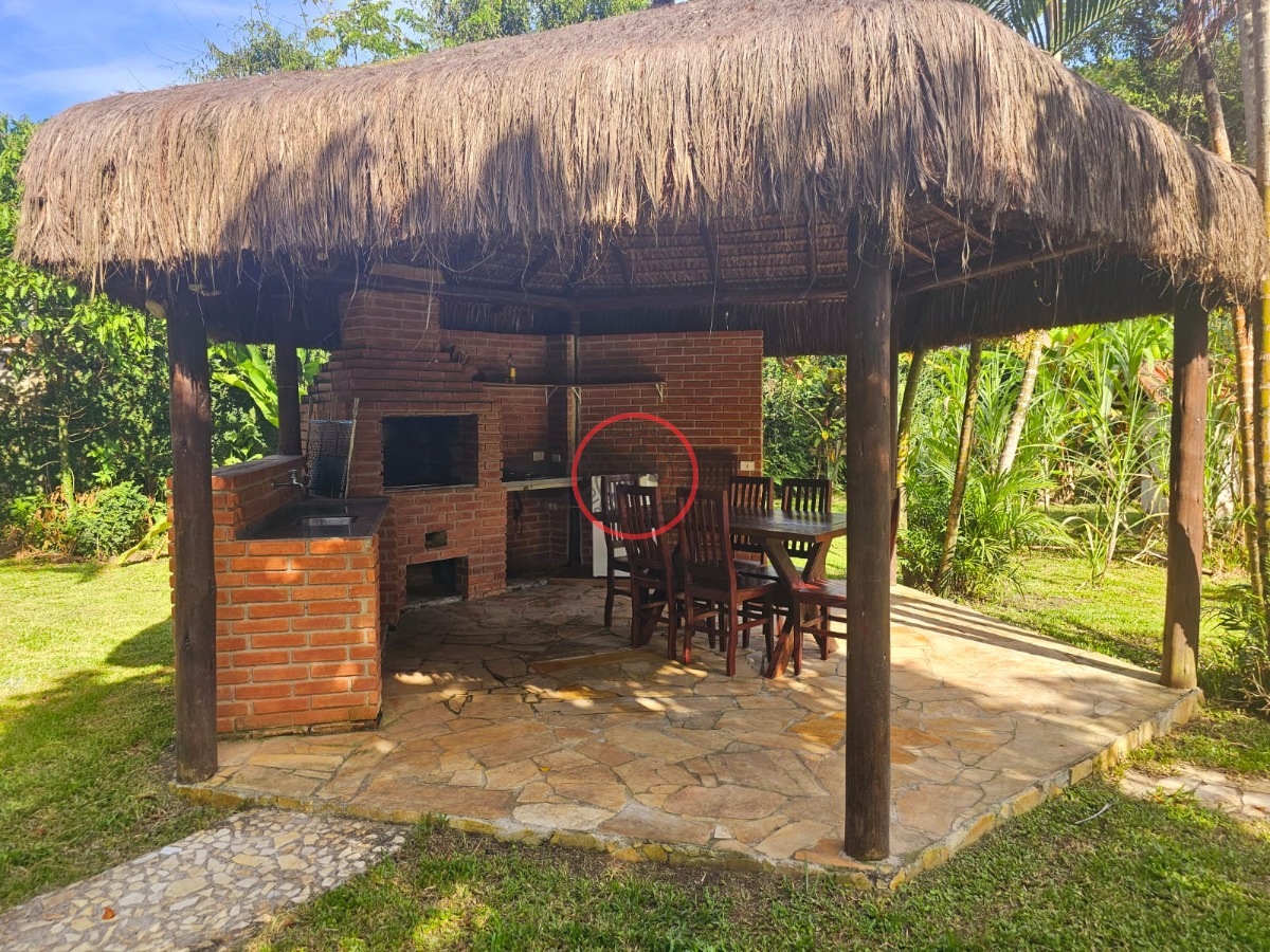 , cambury,lindo sítio com 1500mt .4 suites sala cozinha lare